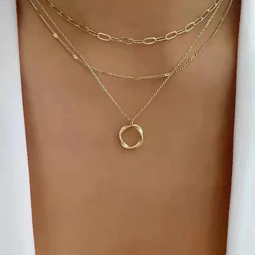 Carmen - Vintage Necklace with Chain and Gold Plated Pendant - Image 7