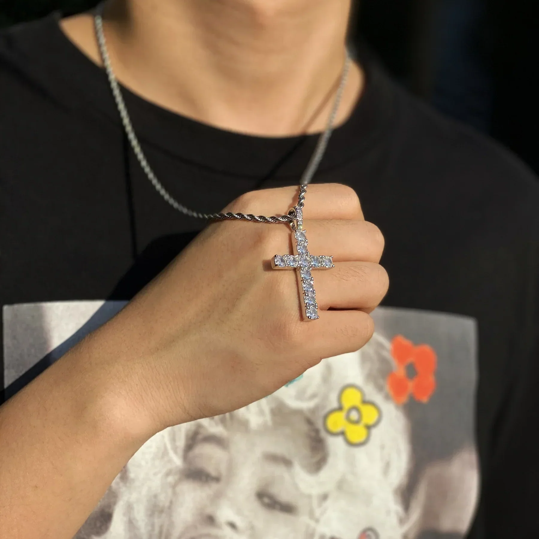 Cross necklace | White Gold - Image 2