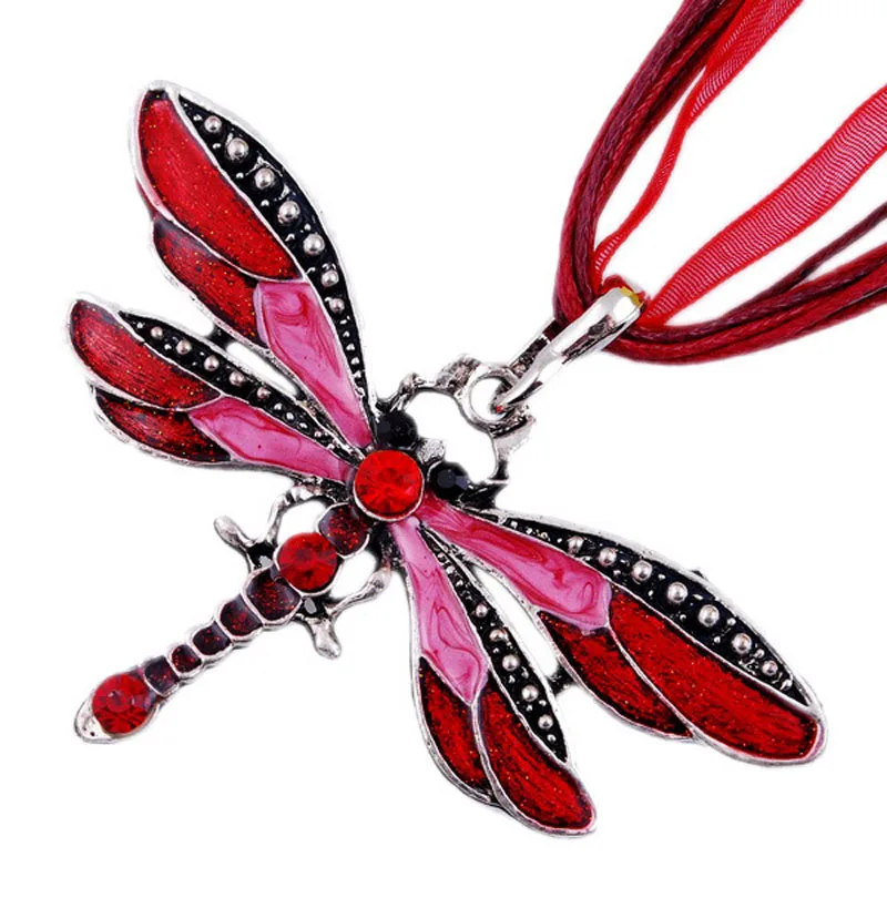 Crystal Dragonfly Pendant Necklace - Image 4