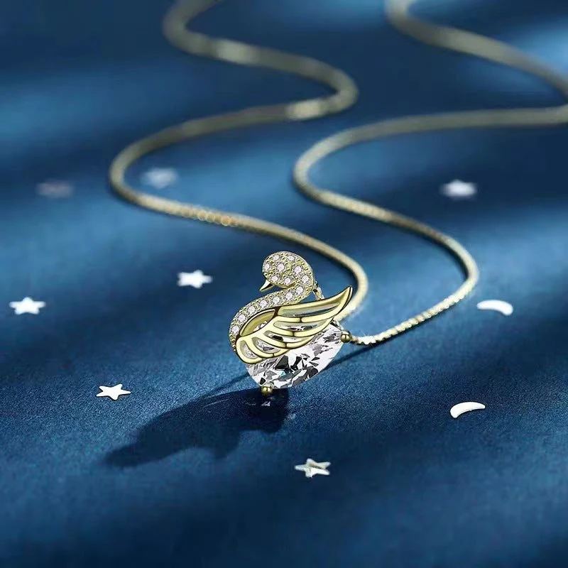 Crystal Swan Necklace - Image 5