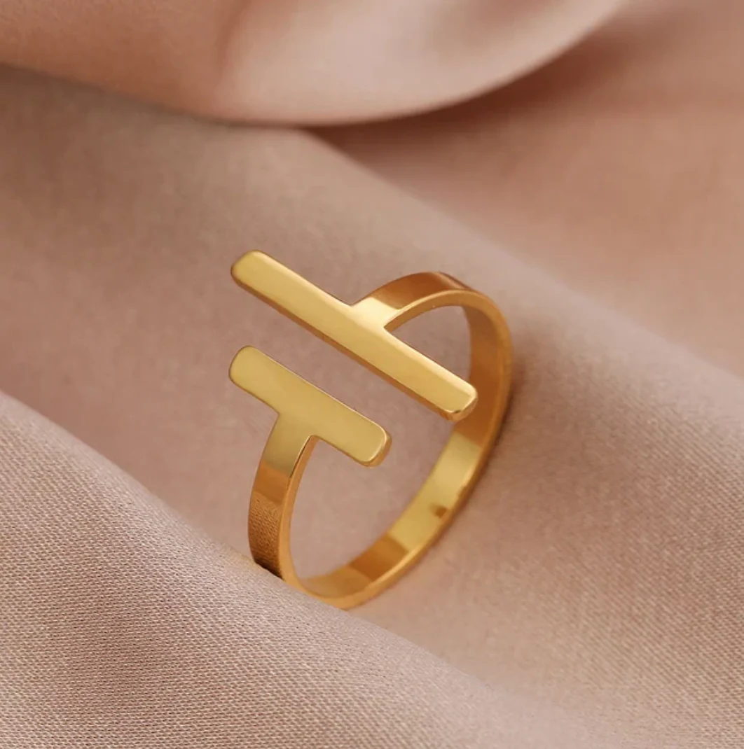 Elegant 18K Gold Plated Ring