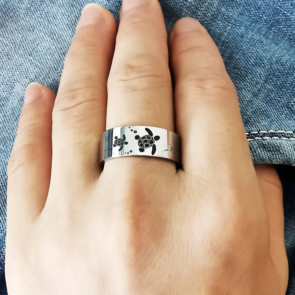 Elegant Sea Turtle Silver Ring - Image 2