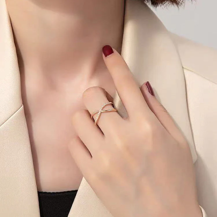 Eva's Harmony Gold Ring - Image 3