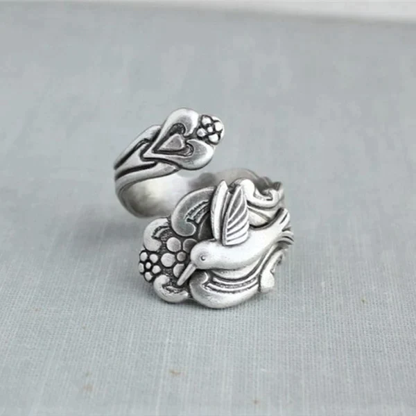 Hummingbird Flower Ring - Image 2