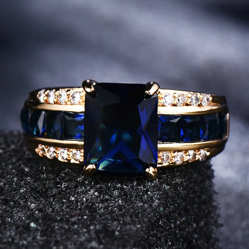 Kassira Bluemont Ring | Gold - Image 2