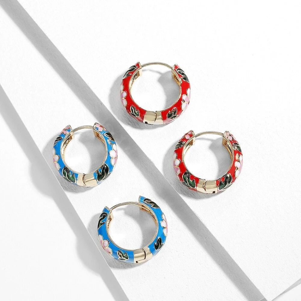 Luxury Floral Earrings - Image 4