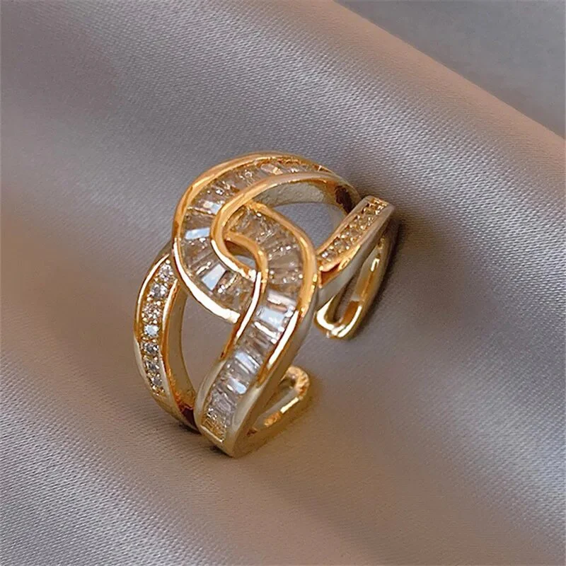 Marina - Elegant Adjustable Knot Ring