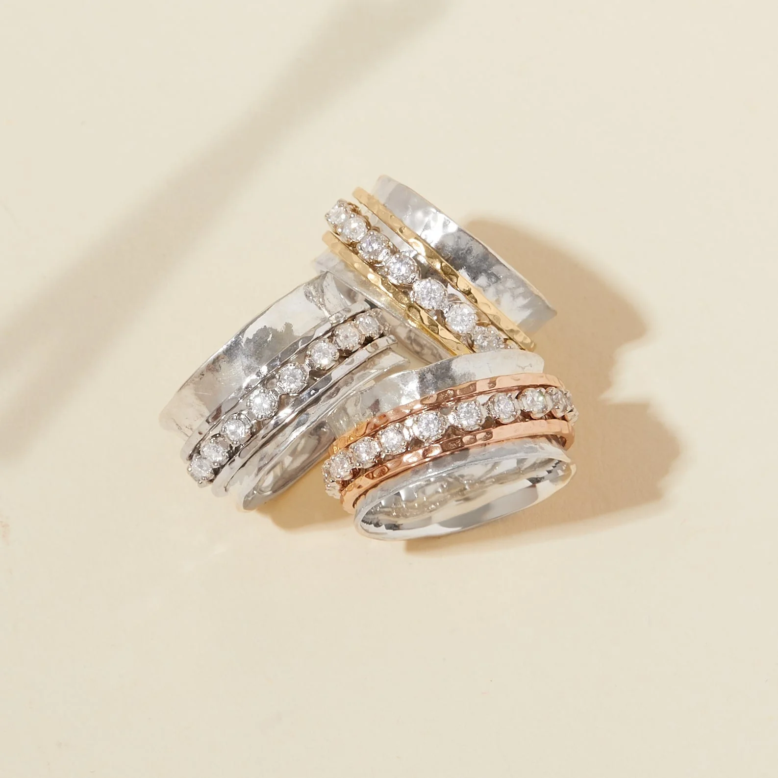 Olivia Spinner Ring - Image 7