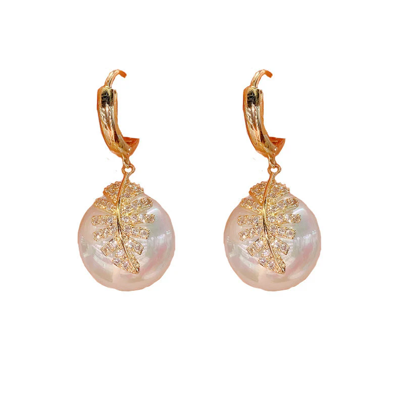 Paradise Pearl Earrings - Image 2