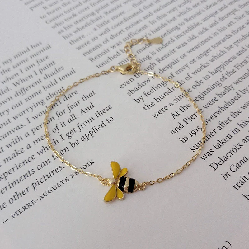 Queen Bee Bracelet - Image 3