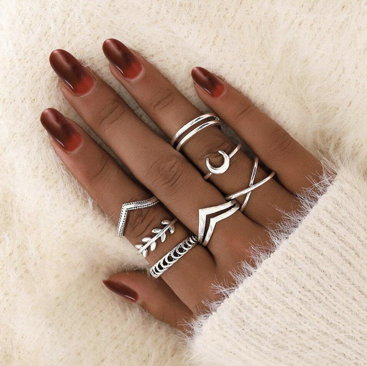 Unique Premium Pack of 8 to 12 Rings - Image 14