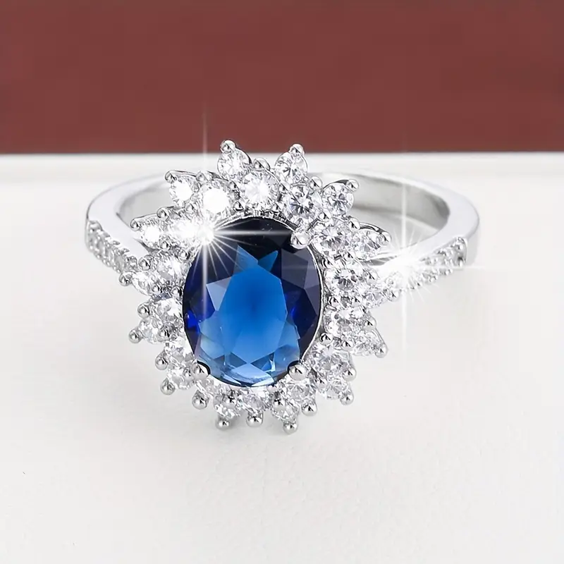 Vionne Saphirae Ring | Gold - Image 3